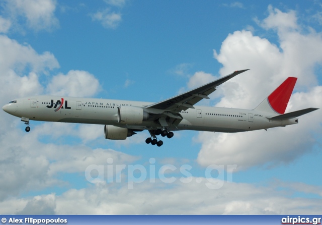 JA734J, Boeing 777-300ER, Japan Airlines