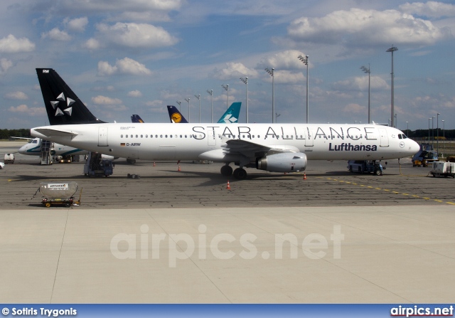 D-AIRW, Airbus A321-100, Lufthansa