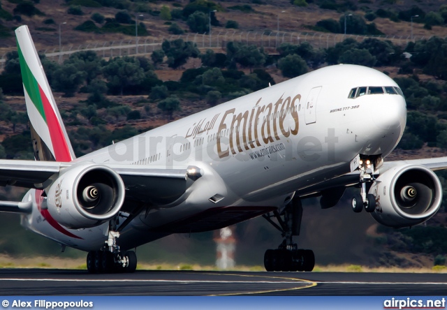 A6-EMR, Boeing 777-300, Emirates