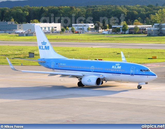 PH-BGI, Boeing 737-700, KLM Royal Dutch Airlines