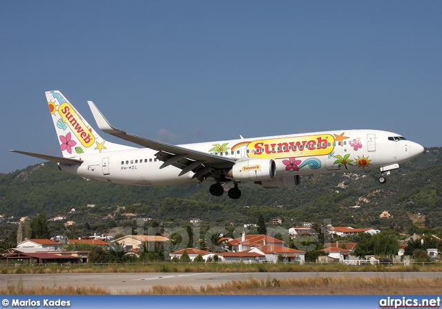 PH-HZL, Boeing 737-800, Transavia