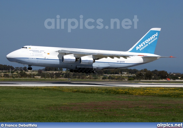 UR-82029, Antonov An-124-100 Ruslan, Antonov