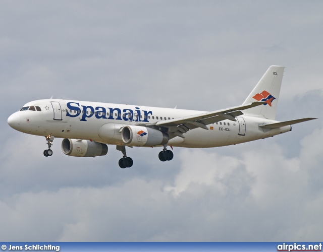 EC-ICL, Airbus A320-200, Spanair