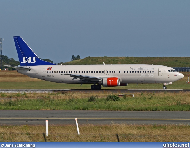 LN-BRQ, Boeing 737-400, Scandinavian Airlines System (SAS)