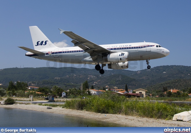 OY-KBO, Airbus A319-100, Scandinavian Airlines System (SAS)