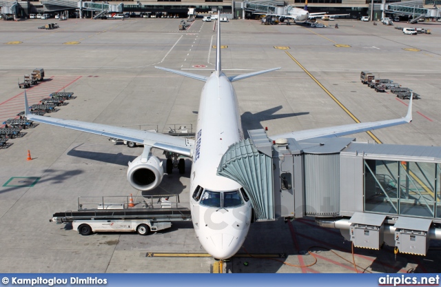 F-HBLA, Embraer ERJ 190-100LR (Embraer 190), Regional