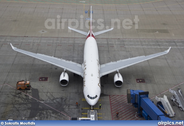 A6-EAP, Airbus A330-200, Emirates