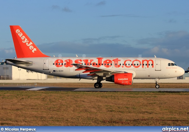 G-EZIY, Airbus A319-100, easyJet