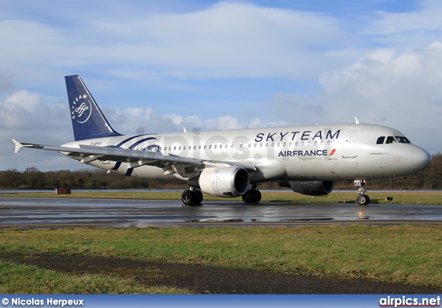 F-GFKY, Airbus A320-200, Air France