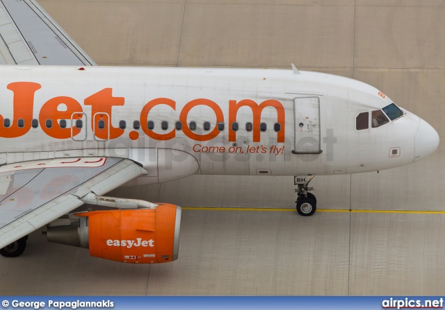 G-EZBH, Airbus A319-100, easyJet