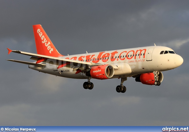 G-EZDA, Airbus A319-100, easyJet