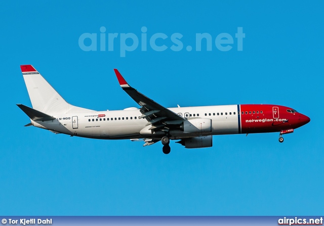 LN-NGQ, Boeing 737-800, Norwegian Air Shuttle