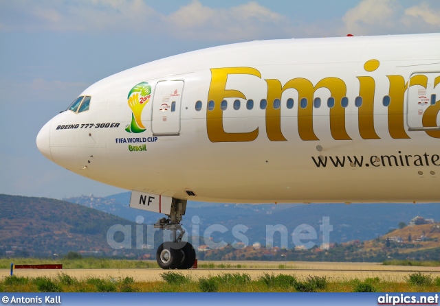 A6-ENF, Boeing 777-300ER, Emirates