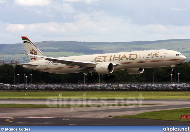 A6-ETP, Boeing 777-300ER, Etihad Airways