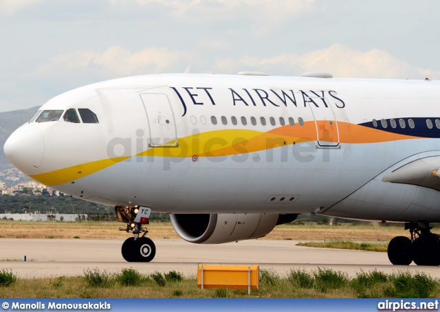 A6-EYC, Airbus A330-200, Jet Airways