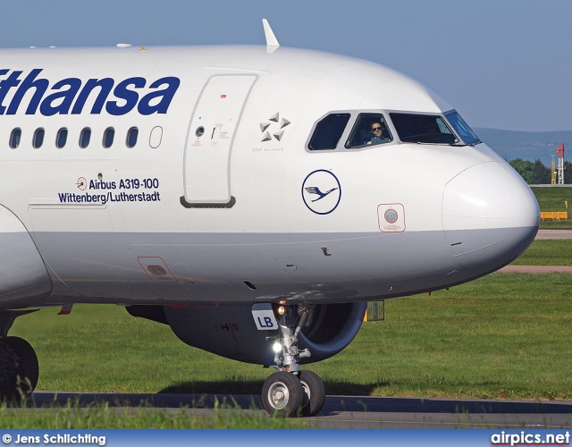 D-AILB, Airbus A319-100, Lufthansa