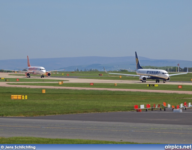 EI-EMN, Boeing 737-800, Ryanair