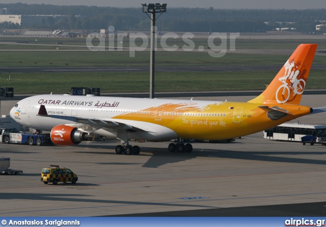 A7-AEF, Airbus A330-300, Qatar Airways