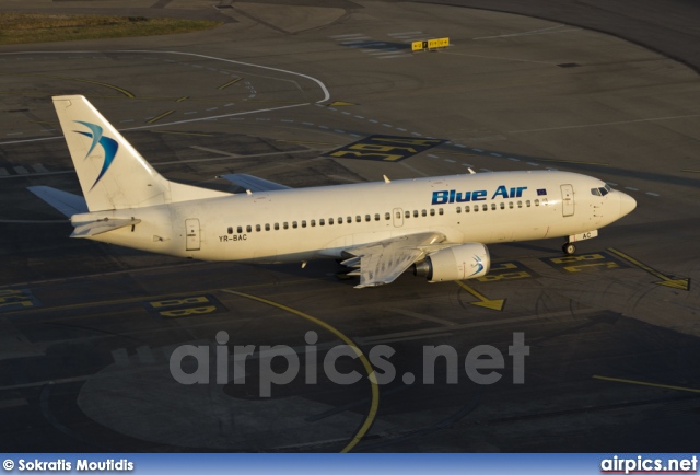 YR-BAC, Boeing 737-300, Blue Air