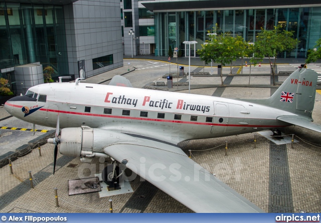 VR-HDA, Douglas C-47-A Skytrain, Cathay Pacific