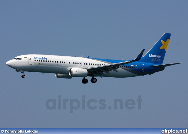 UR-CLR, Boeing 737-800, Kharkiv Airlines