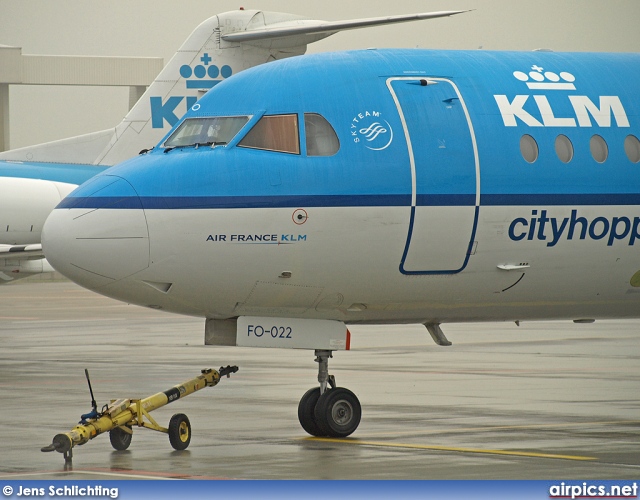 PH-OFO, Fokker F100, KLM Cityhopper