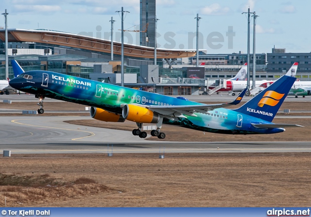 TF-FIU, Boeing 757-200, Icelandair