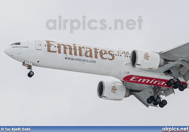 A6-ECL, Boeing 777-300ER, Emirates