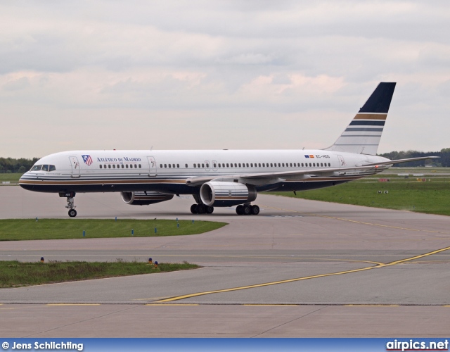 EC-HDS, Boeing 757-200, Privilege Style