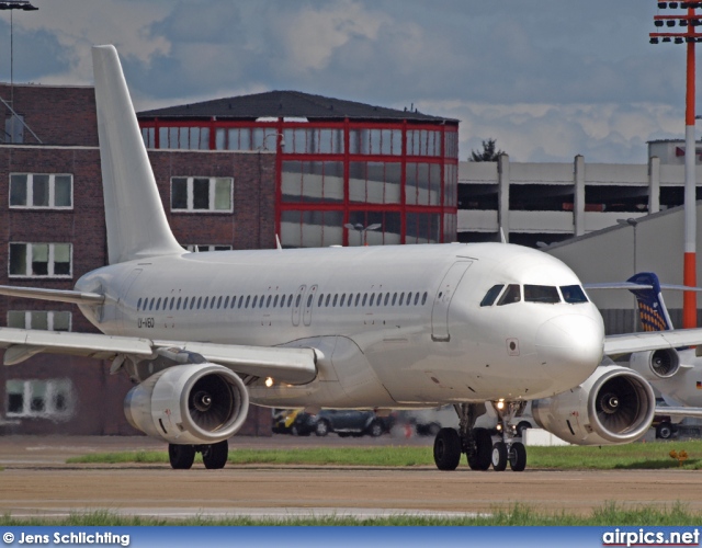 LY-VEO, Airbus A320-200, Avion Express
