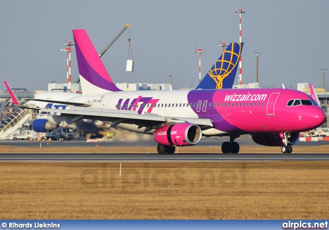 HA-LWZ, Airbus A320-200, Wizz Air