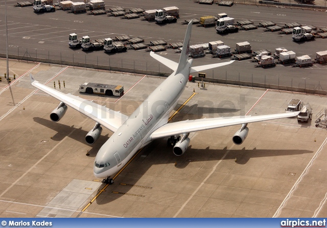 A7-HHK, Airbus A340-200, Qatar Airways