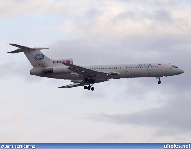 RA-85799, Tupolev Tu-154-M, Tatarstan Airlines
