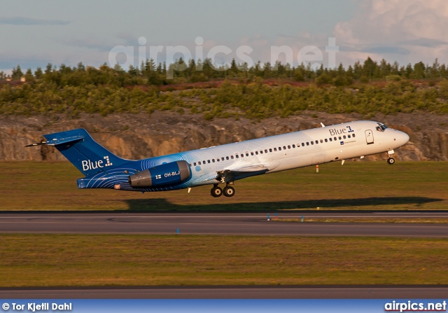 OH-BLJ, Boeing 717-200, Blue1