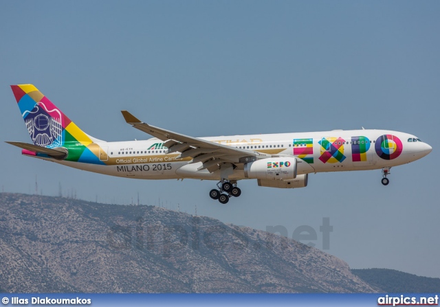 A6-EYH, Airbus A330-200, Etihad Airways