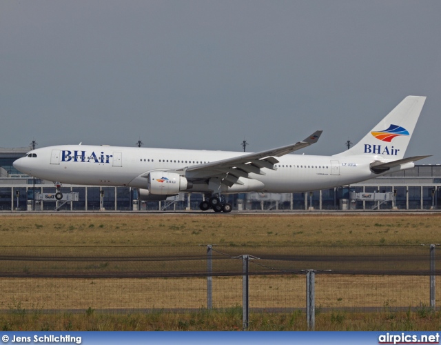 LZ-AWA, Airbus A330-200, BH Air