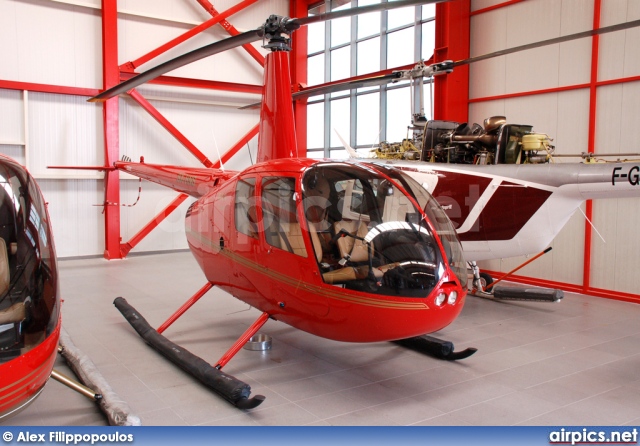 SX-HNS, Robinson R44, Private