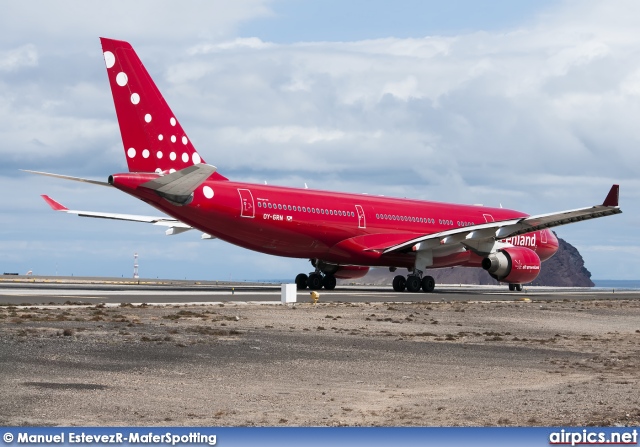 OY-GRN, Airbus A330-200, Air Greenland