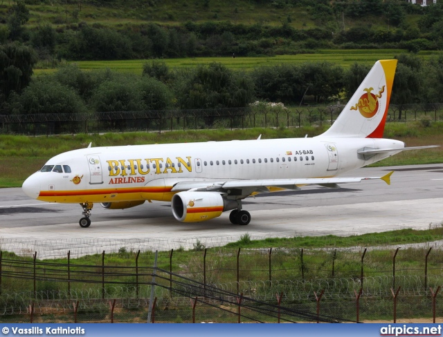 A5-BAB, Airbus A319-100, Bhutan Airlines