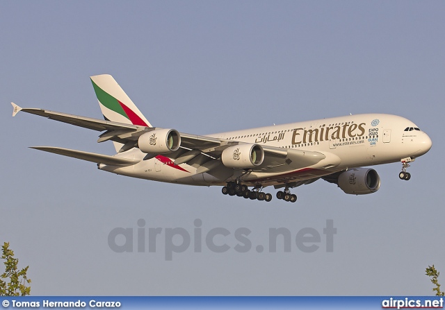 A6-EOJ, Airbus A380-800, Emirates