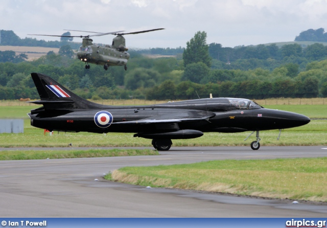 G-FFOX, Hawker Hunter-T.7, Private