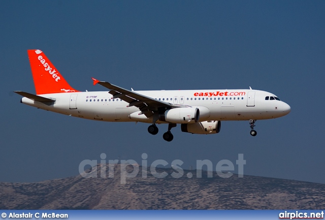 G-TTOF, Airbus A320-200, easyJet