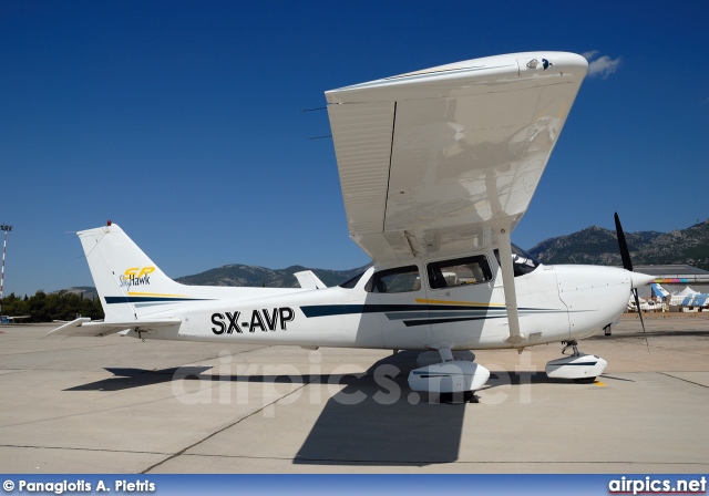 SX-AVP, Cessna 172-SP Skyhawk, Private