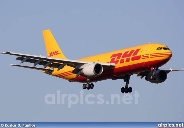 OO-DLE, Airbus A300B4-200F, European Air Transport (DHL)