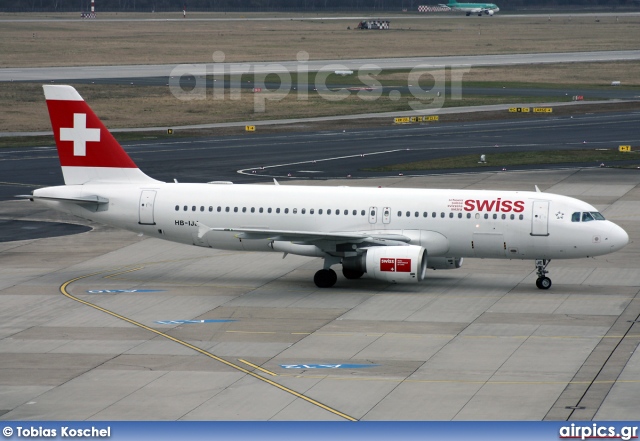HB-IJE, Airbus A320-200, Swiss International Air Lines