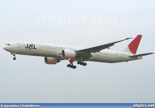 JA736J, Boeing 777-300ER, Japan Airlines