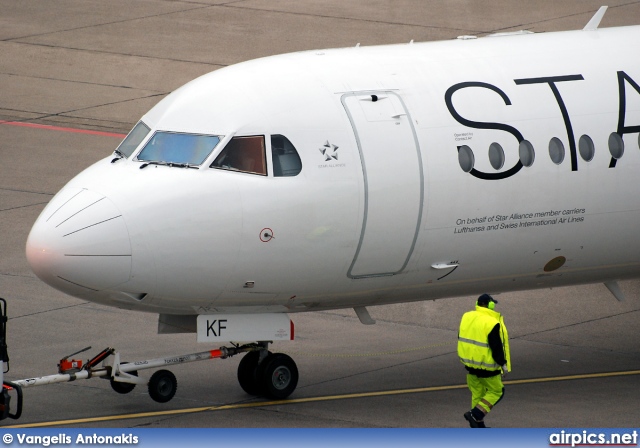 D-AFKF, Fokker F100, Contact Air