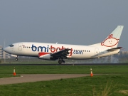 G-TOYI, Boeing 737-300, bmibaby