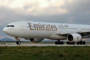 A6-ERJ, Airbus A340-500, Emirates