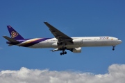 HS-TKF, Boeing 777-300, Thai Airways